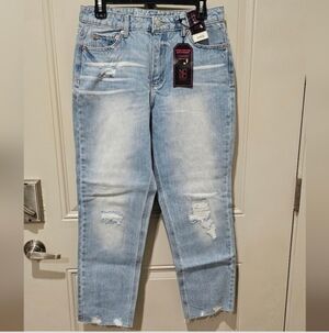 Women's  Jeans